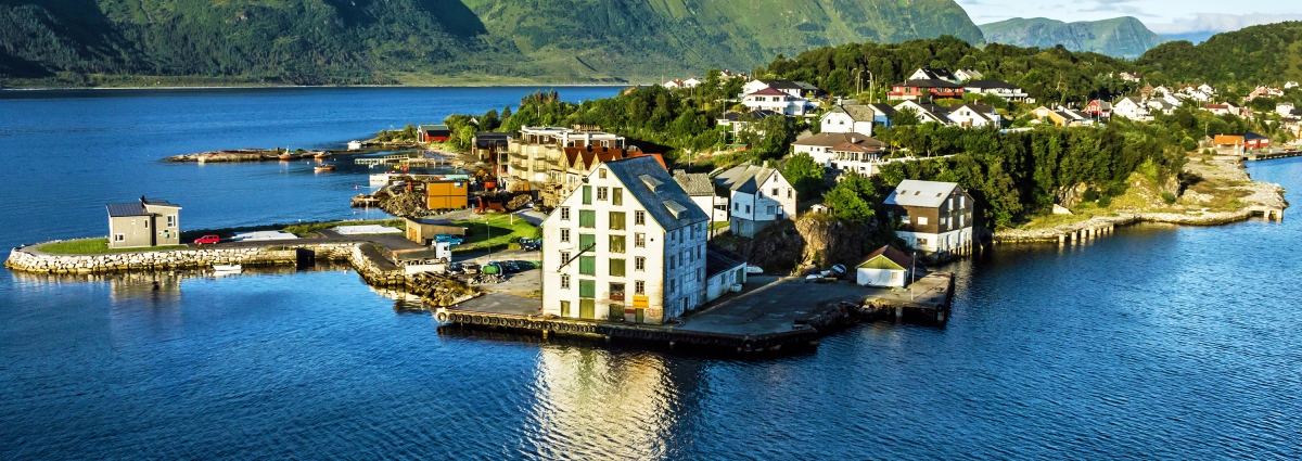 scandinavian land tour package