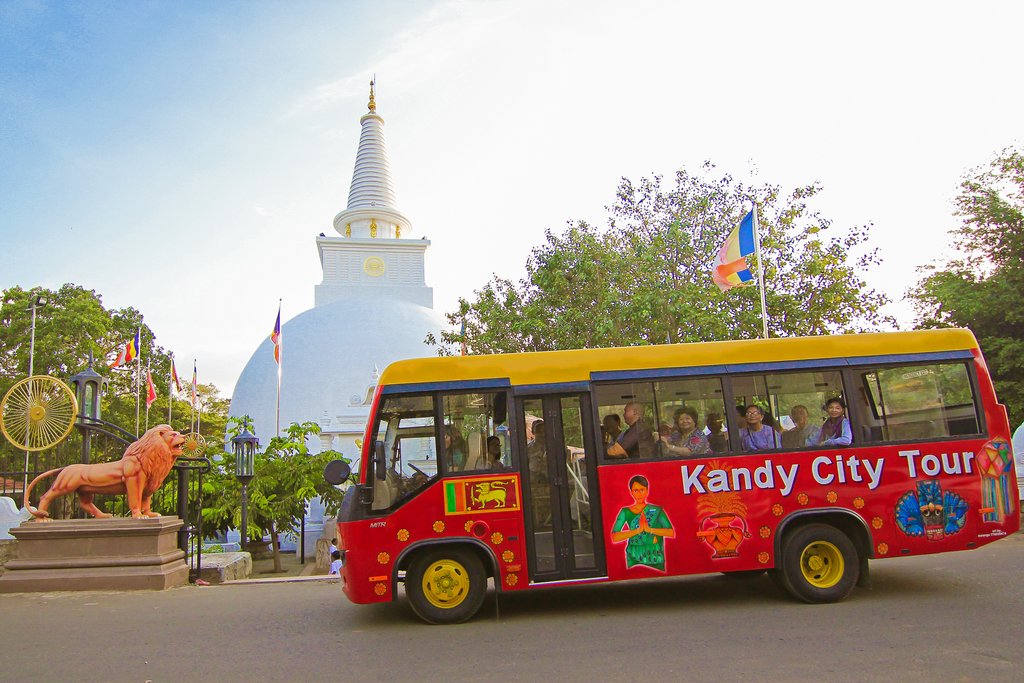 kandy-.jpg